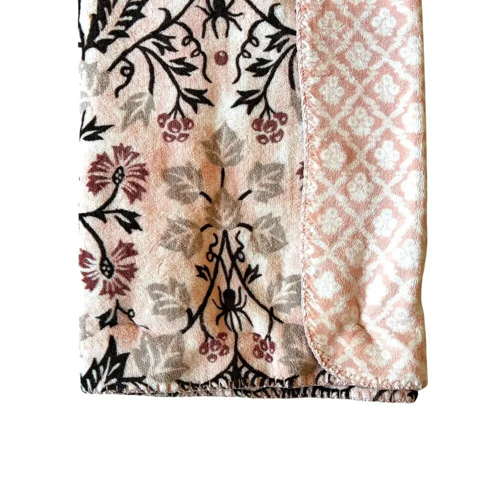 Laura Ashley Oversized Reversible Throw 50x70 Plush Peach Floral Fall Blanket